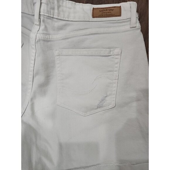 Levi's Shorts White Jean Distressed High Rise 3" Inseam 34" Waist Women's 12 - Picture 6 of 11